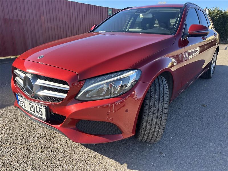 Mercedes-Benz Třídy C 2,1 250d 150KW 4MATIC LED DPH - fotka 43 z 50