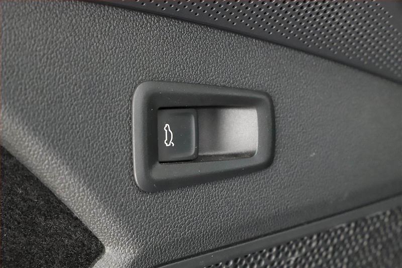 Škoda Kodiaq (2024) 2.0 TDI, SPORTLINE, KEYLESS - fotka 10 z 22