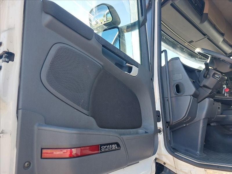 Scania R 450 4x2 - fotka 15 z 26