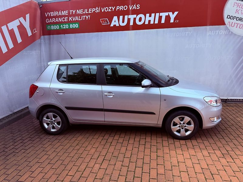 Škoda Fabia 1.2 TSi Ambiente, Serviska - fotka 5 z 22