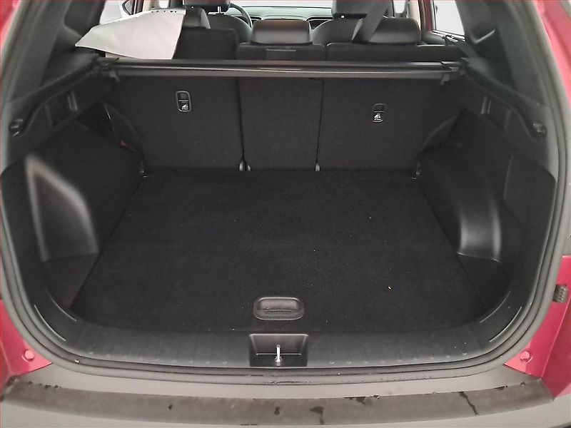 Hyundai Tucson (2021) 1.6 T-GDI 48V MHEV - fotka 14 z 23