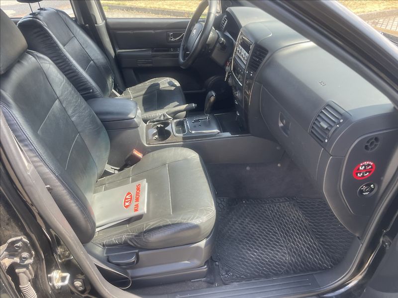Kia Sorento 2,5 CRDi 125kw Automat Tažné - fotka 12 z 35