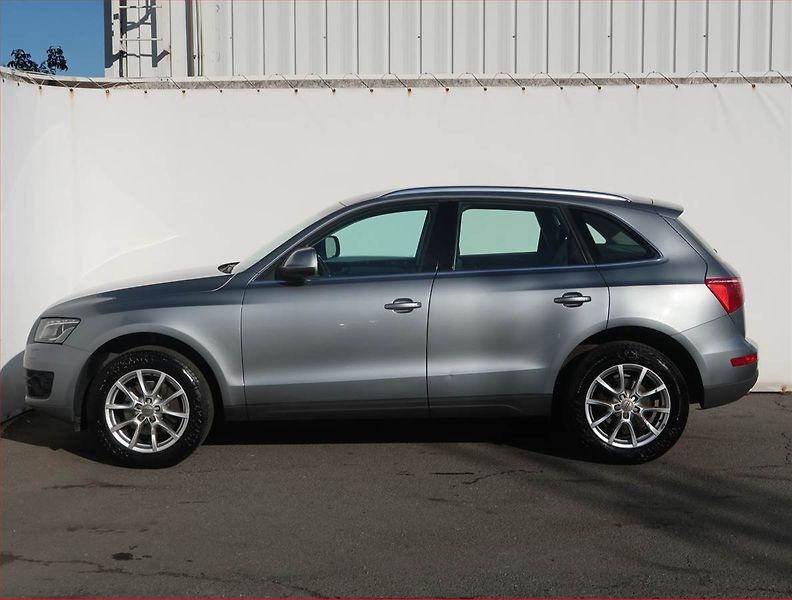 Audi Q5 (2011) 2.0 TDI, 4X4, Automat, ČR - fotka 3 z 20