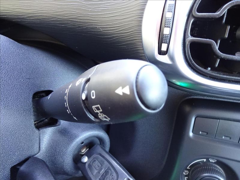 Citroën C3 Picasso 1.4VTI - fotka 35 z 47