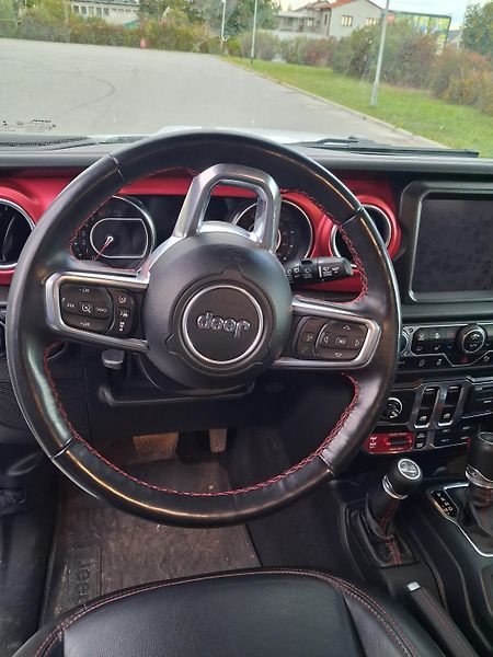 Jeep Wrangler (2021) Rubicon, 1. majitel, ČR - fotka 26 z 62