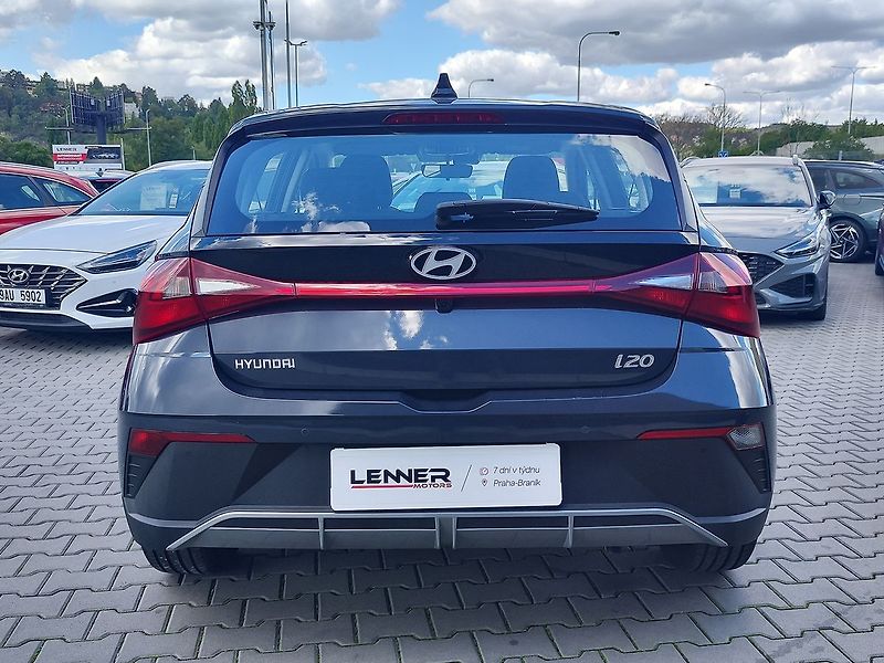 Hyundai i20 1.2i/57kW Wave - fotka 6 z 29