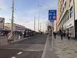 V Brně je od pondělí první sdílená zóna v České republice. Jde o prostor, kde jsou si chodci, řidiči aut a cyklisti rovni.