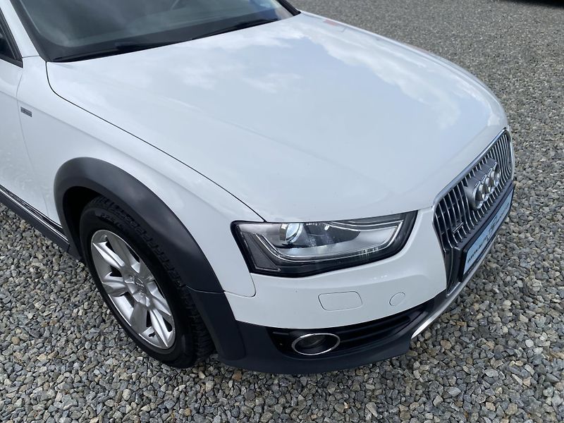 Audi A4 Allroad 2.0TDi 190PS 4x4 AUT SERVIS 1A - fotka 62 z 151