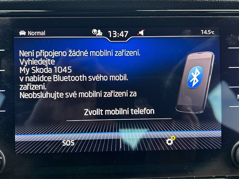 Škoda Karoq (2022) 1.5 TSI 7DSG Sportline - fotka 24 z 35