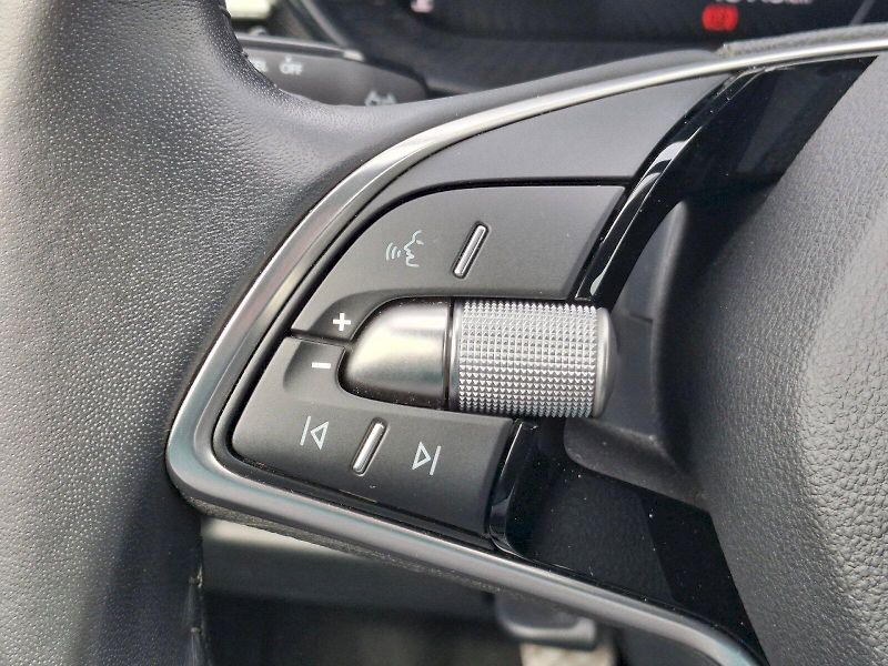 Škoda Fabia (2025) Selection 1,0TSi 70kW - fotka 17 z 33