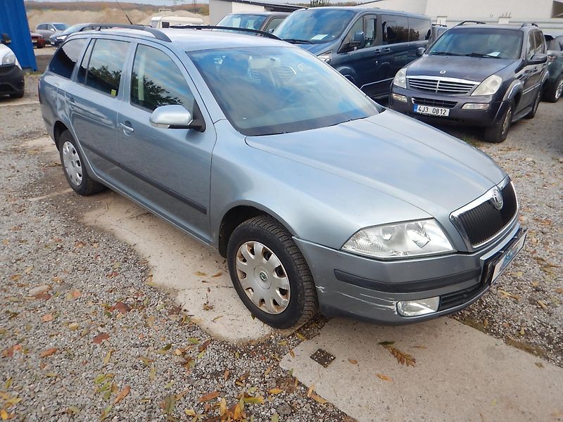 Škoda Octavia 1.9 TDI, 4x4, KLIMA - fotka 4 z 28