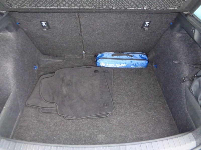 Škoda Scala 1.0 TSI  SPACEBACK STYLE  85 k - fotka 24 z 29