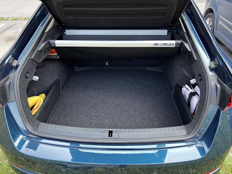 Škoda Octavia (2022) 2.0 TSI, 4x4, Style Plus - fotka 25 z 33