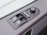 Volkswagen Multivan 2,0 TSI 150kW 4M DSG Highline - náhled 15