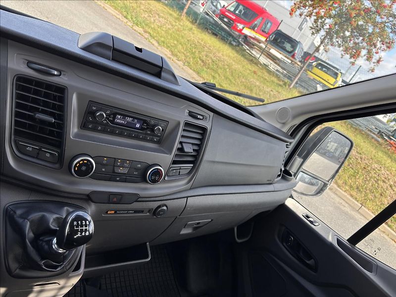 Ford Transit 2,0 EcoBlue 125kW Trend L4 - fotka 45 z 45