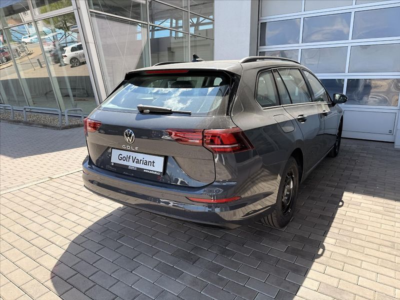 Volkswagen Golf Variant (2026) 1,5 TSI 6G  Limited - fotka 5 z 14