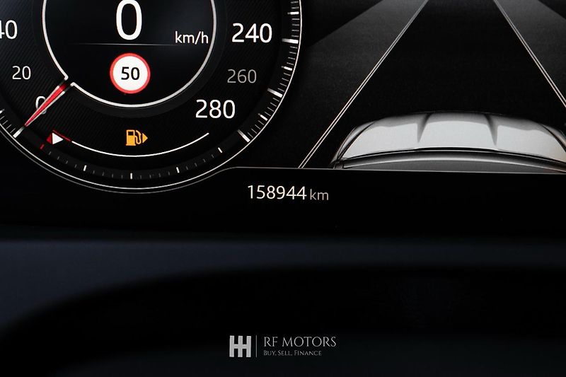 Jaguar F-Pace (2020) 2.0 P250 184kW 4x4 - fotka 31 z 43