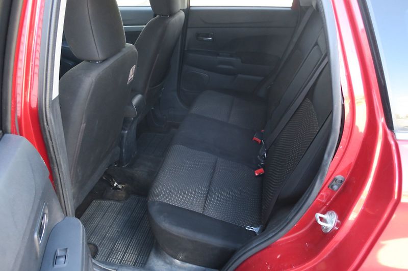 Mitsubishi ASX (2015) INTENSE+ 1.6 DI-D 4WD - fotka 37 z 50