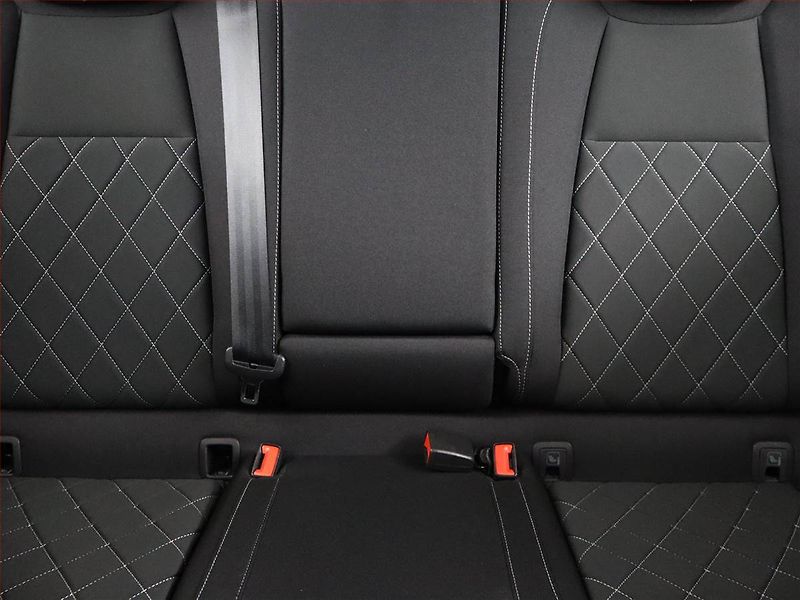 Škoda Karoq (2022) Sportline 2.0 TDI - fotka 8 z 20