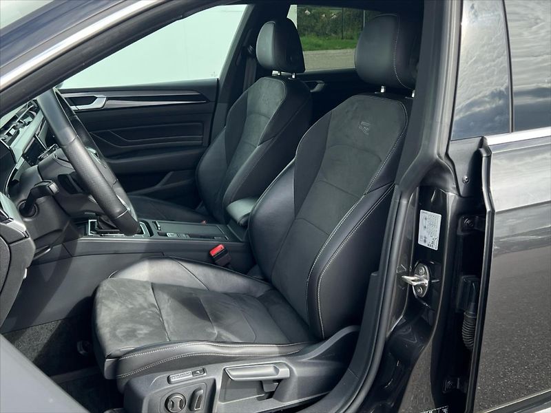Volkswagen Arteon 2,0 TDi 110kW 7DSG R-line - fotka 11 z 29