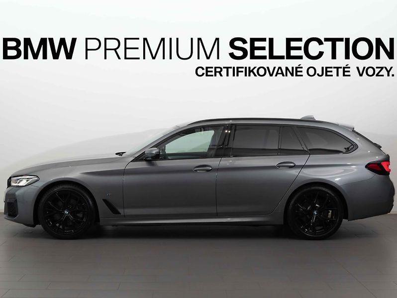 BMW Řada 5 520d xDrive - fotka 2 z 20