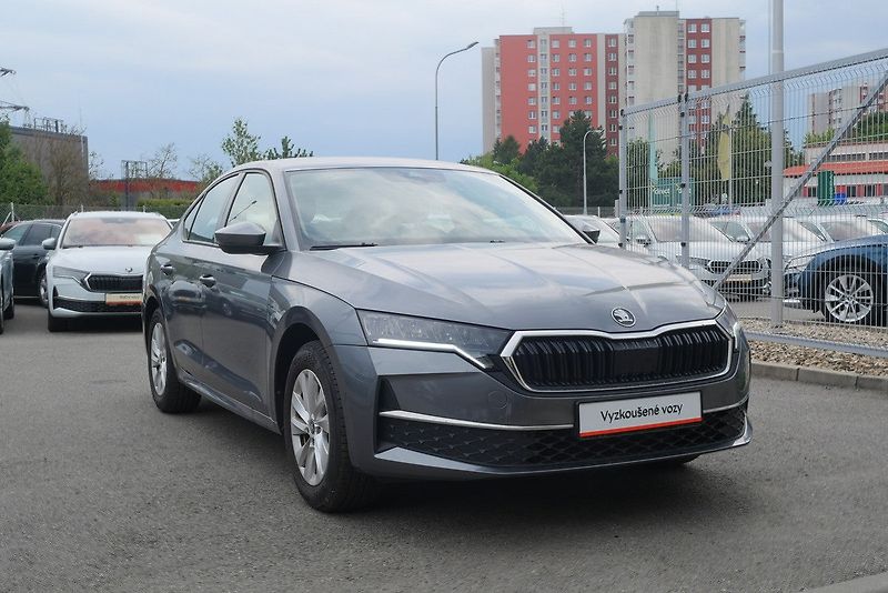Škoda Octavia - fotka 3 z 6
