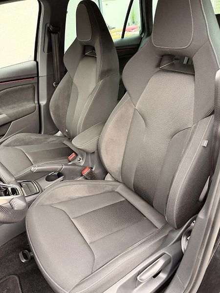 Škoda Kamiq (2024) Drive 1.5 TSI 110 kW DSG - fotka 10 z 19