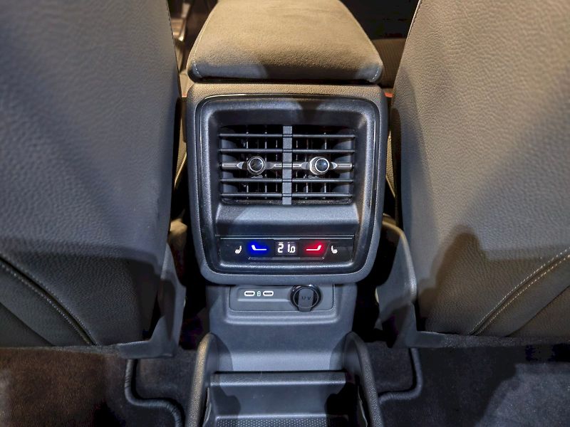 Škoda Kodiaq (2025) iV 1.5 TSI 150 kW DSG Sportlin - fotka 28 z 35