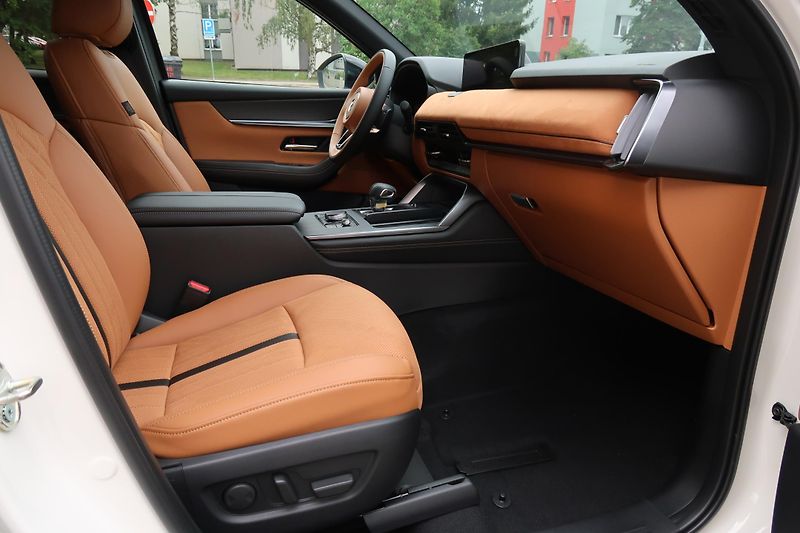 Mazda CX-60 (2026) 3.3D 254ps 8AT AWD Homura Plus - fotka 19 z 24