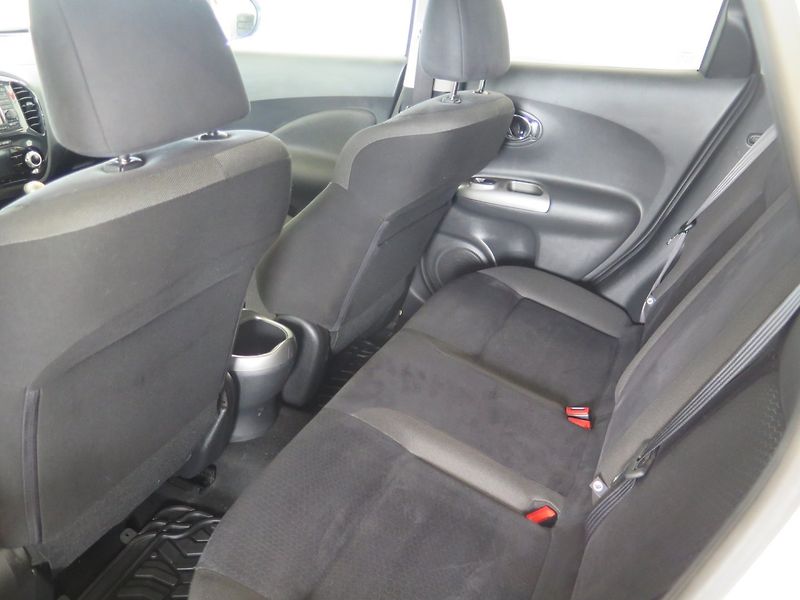 Nissan Juke (2012) 1.6i,klima,navi,keyless,kamera - fotka 16 z 27