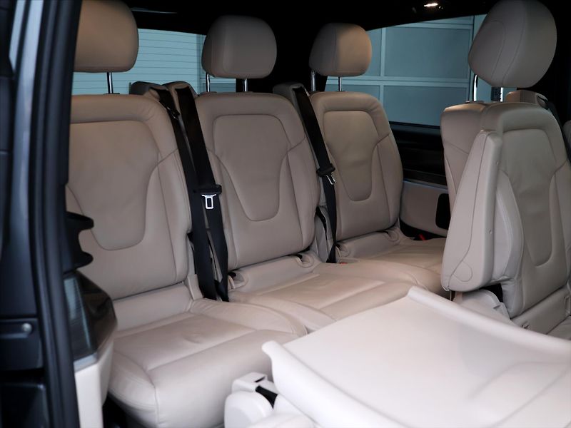 Mercedes-Benz Třídy V 2,0 300d 176kW CZ DPH 7-Míst 4 - fotka 15 z 43
