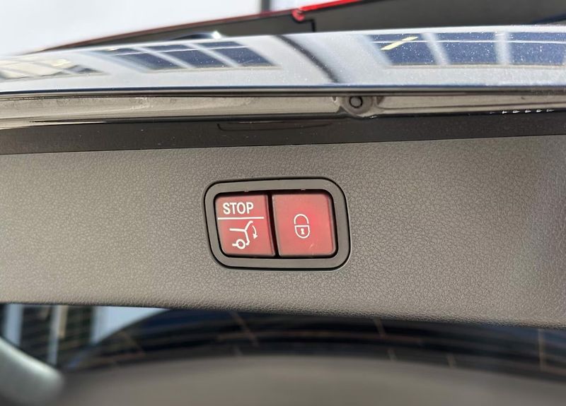 Mercedes-Benz Třídy E 220d 4M AMG Advanced Taž Distr - fotka 17 z 19