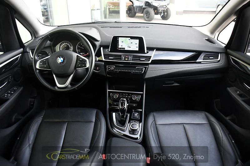 BMW Řada 2 216d GRAND TOURER TAŽNÉ 7MÍST - fotka 22 z 54