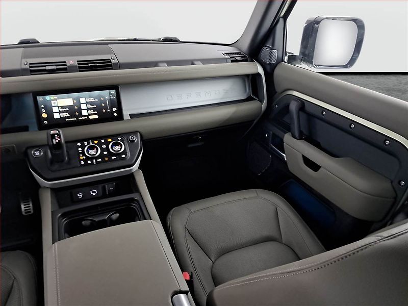 Land Rover Defender (2024) D200 AWD - fotka 8 z 20