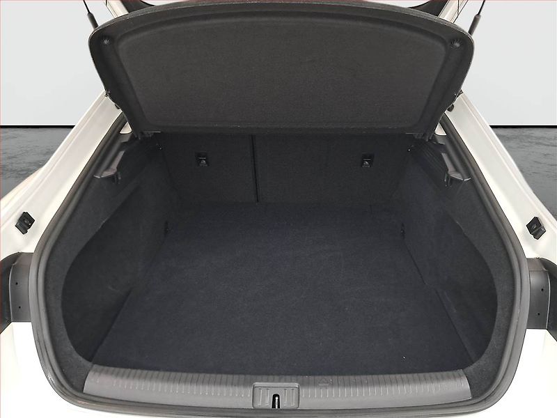 Volkswagen Arteon (2017) Elegance 2.0 TDI, Automat - fotka 14 z 22