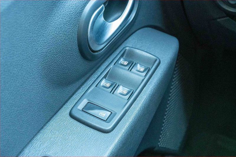 Dacia Lodgy (2019) Stepway 1.3 TCe, 7 míst - fotka 16 z 16