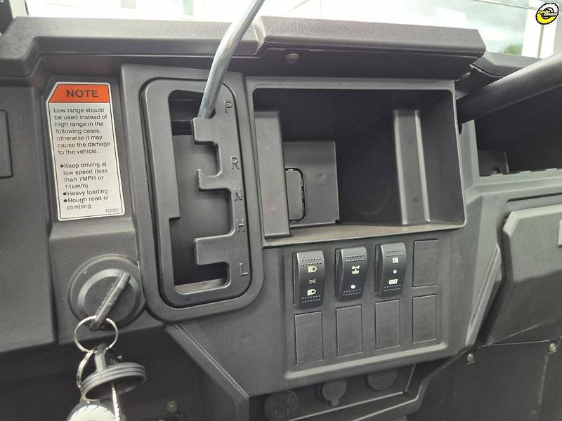 Linhai UTV 550 T-BOSS EFi EPS (2026) UTV 650 T-BOSS EFi EPS - fotka 20 z 25