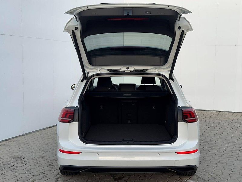 Volkswagen Golf (2026) People 7DSG 1,5eTSI - fotka 4 z 9
