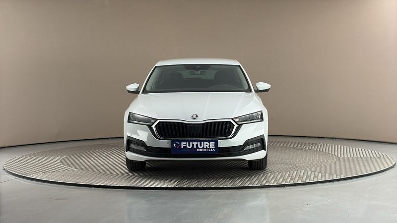 Škoda Octavia 2.0 TDI Ambition - fotka 3 z 25