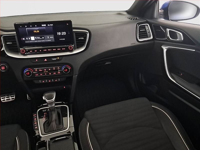 Kia XCeed (2023) GT Line 1.5 T-GDI - fotka 8 z 27