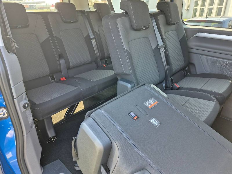 Volkswagen Caravelle (2025) 2.0TDI 110KW Auto LWB Life - fotka 17 z 23