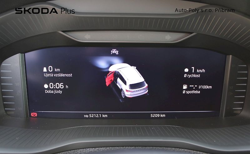 Škoda Karoq (2025) Top Selection 1.5TSI / 110kW 7 - fotka 13 z 24