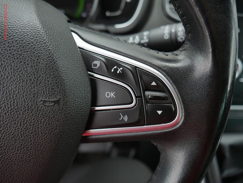 Renault Scénic (2019) 1.8dCi, ČR, Navi, AC - fotka 13 z 23