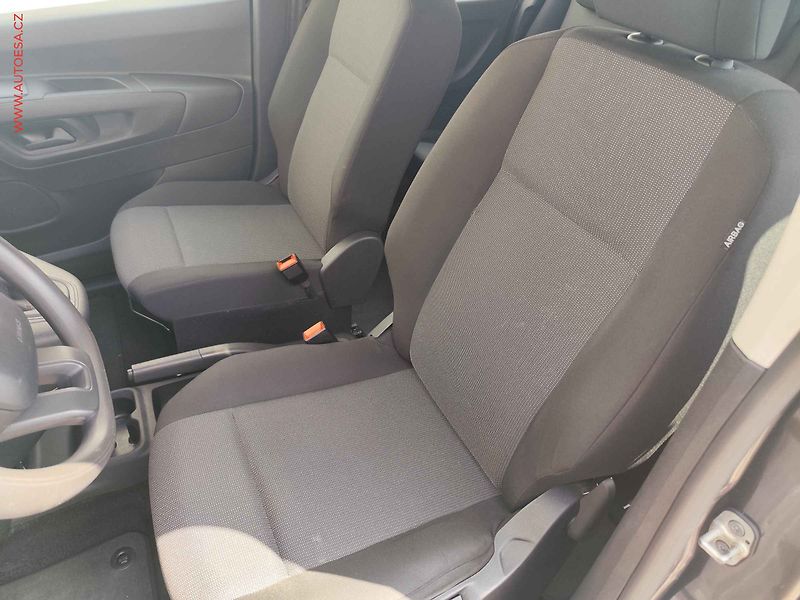 Toyota ProAce City Verso (2021) 1.5D-4D MAXi, ČR, AC, TZ - fotka 11 z 21