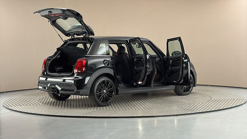 Mini Cooper S 2.0 AUT - fotka 6 z 23