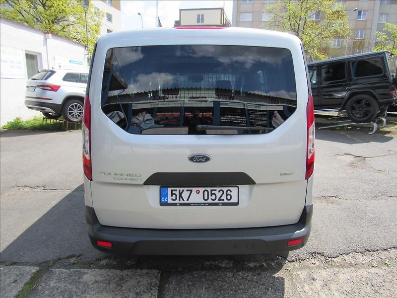 Ford Tourneo Connect 1,5 TDCi 88kW 5 Míst Long - fotka 5 z 32