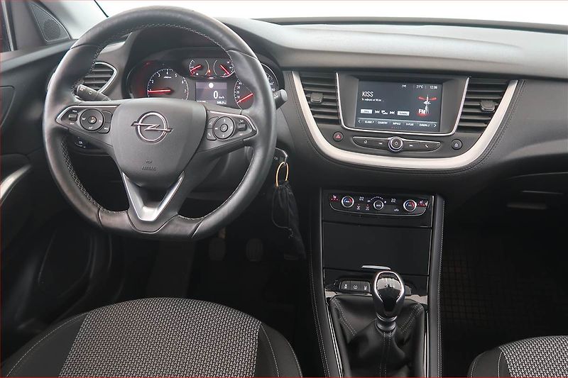 Opel Grandland X (2020) 1.2 Turbo, ČR,1.maj, Tempomat - fotka 7 z 17