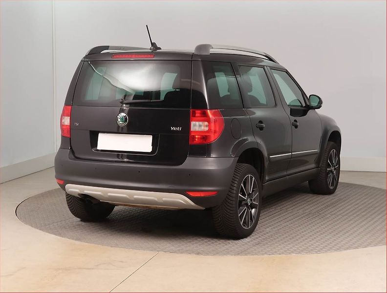 Škoda Yeti (2013) Adventure 1.4 TSI, Xenony - fotka 5 z 16