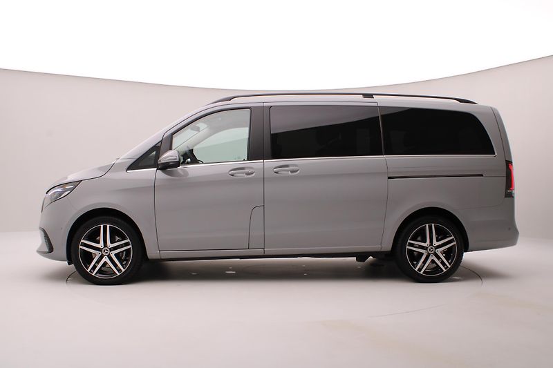 Mercedes-Benz Třídy V 300d AVANTGARDE 4MATIC AUT 7m - fotka 9 z 68