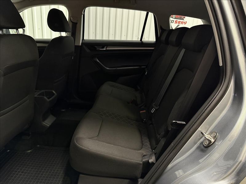 Škoda Kodiaq 1.5TSI 110kW MAN. TAŽNÉ 2XKOLA - fotka 29 z 37